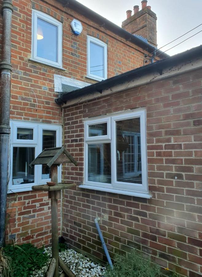 Charming Kintbury Cottage Exterior foto